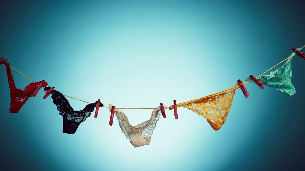 19 Hilarious Questions From Used Underwear Buyers